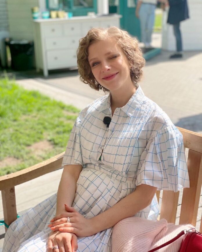 Лиза Арзамасова рассказала, как ее изменила беременность - Красота и здоровье