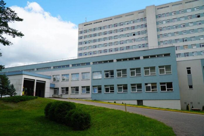 После перерыва в ДРБ начали проводить первые отоларингологические операции
