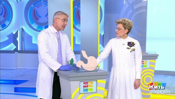 Программа «Жить здорово» от 16.04.2021: Лечим боль за одну минуту