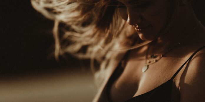 что нужно знать о птозе груди