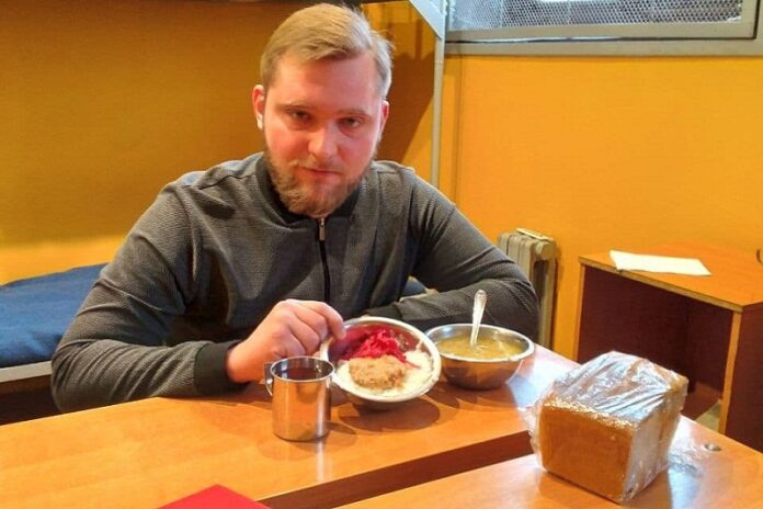 Азаренок снова приехал на Окрестина